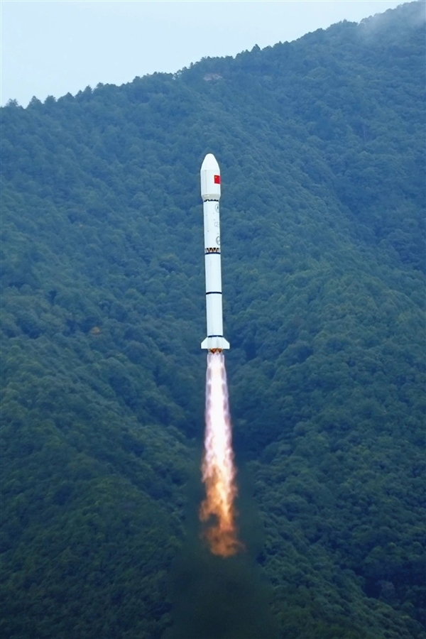 中國(guó)衛(wèi)星應(yīng)用大會(huì)首次京外召開(kāi)傳遞哪些信號(hào)？
