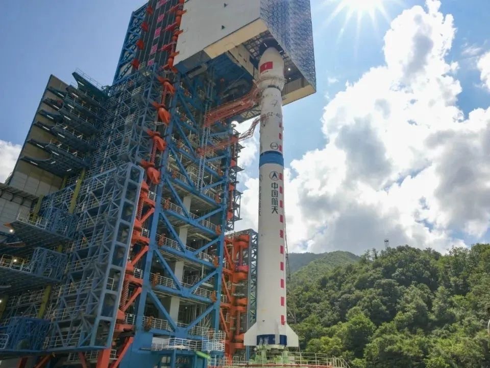 長四丙火箭成功發(fā)射 將試驗二十八號B星01星送入預(yù)定軌道(圖2)